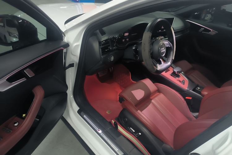 Used Audi A4L 2024 40 TFSI Luxury Dynamic Edition Driver Seat