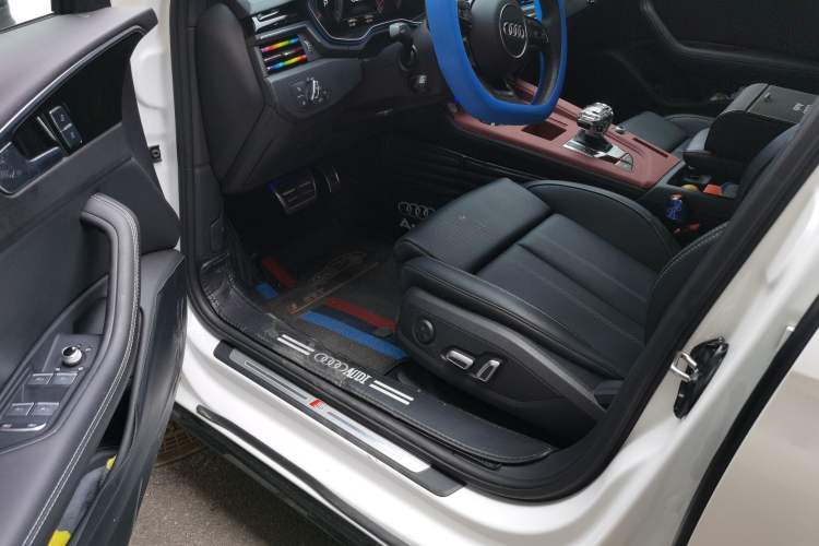 Used Audi A4L 2024 40 TFSI Luxury Dynamic Edition Driver Seat