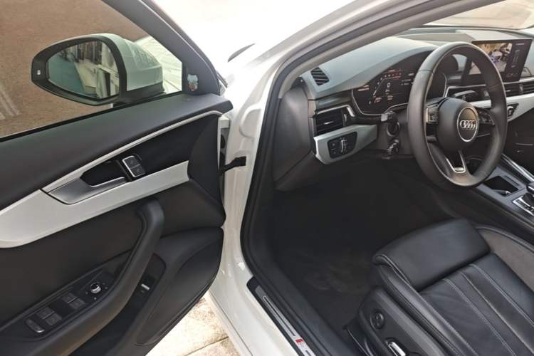 Used Audi A4L 2024 40 TFSI Fashion Dynamic Model Driver Seat