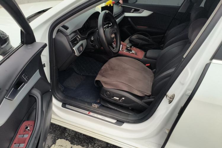 Used Audi A4L 2024 40 TFSI Fashion Dynamic Model Driver Seat
