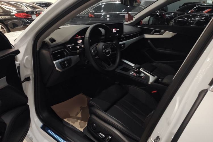 Used Audi A4L 2024 40 TFSI Fashion Dynamic Model Driver Seat