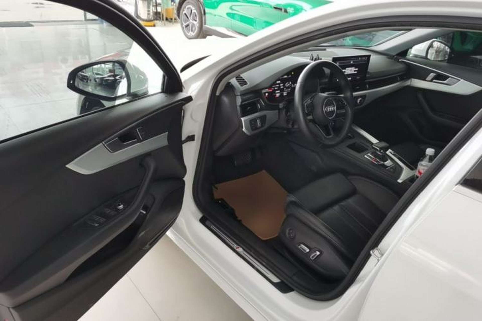 Used Audi A4L 2024 40 TFSI Fashion Dynamic Model Driver Seat
