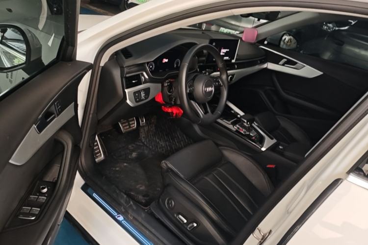 Used Audi A4L 2024 40 TFSI Fashion Dynamic Model Driver Seat