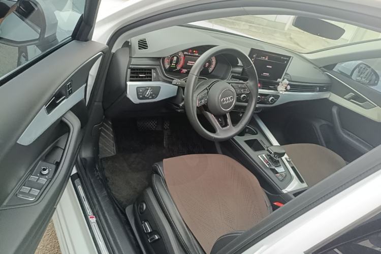 Used Audi A4L 2024 40 TFSI Fashion Dynamic Model Driver Seat