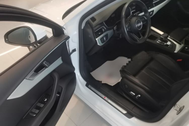 Used Audi A4L 2024 40 TFSI Fashion Dynamic Model Driver Seat