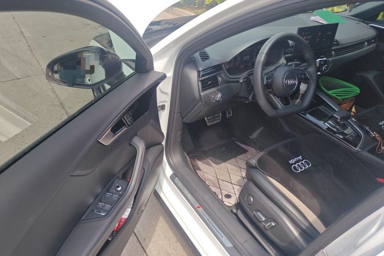 Used Audi A4L 2024 40 TFSI Luxury Dynamic Edition Driver Seat