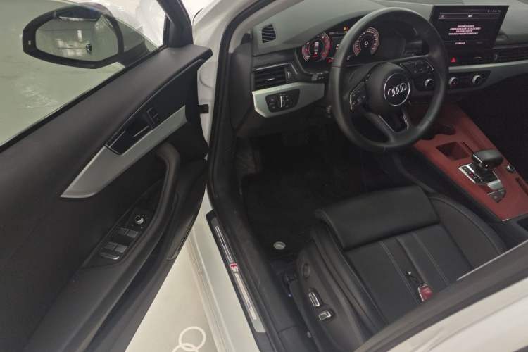 Used Audi A4L 2024 40 TFSI Fashion Dynamic Model Driver Seat