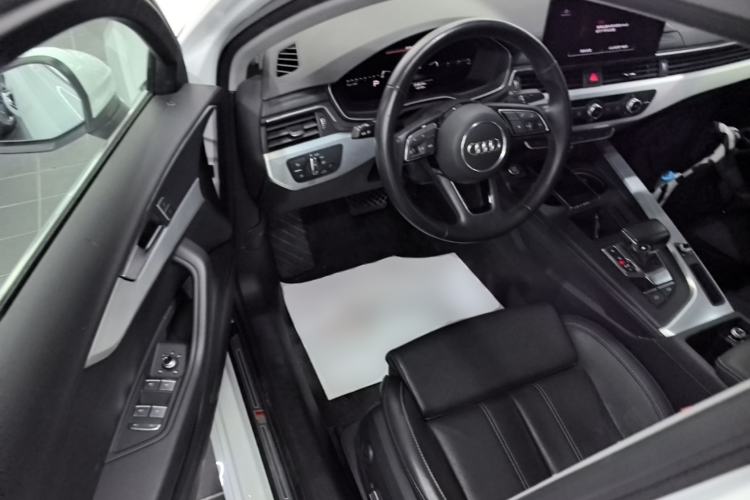 Used Audi A4L 2024 40 TFSI Fashion Dynamic Model Driver Seat