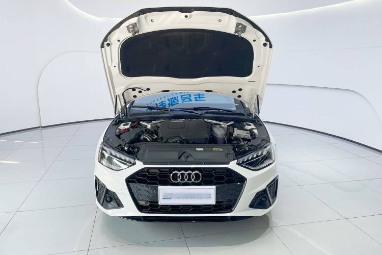 Used Audi A4L 2024 40 TFSI Luxury Dynamic Edition Engine Bay