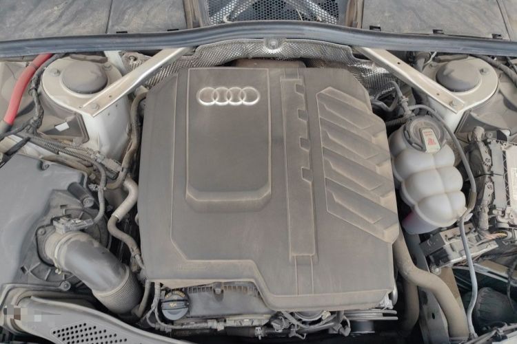 Used Audi A4L 2024 40 TFSI Luxury Dynamic Edition Engine Bay