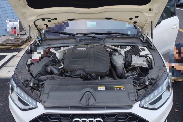 Used Audi A4L 2024 40 TFSI Luxury Dynamic Edition Engine Bay