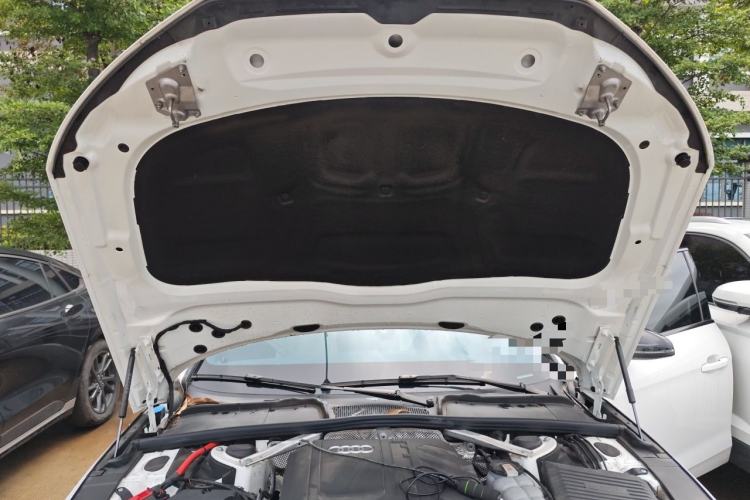 Used Audi A4L 2024 40 TFSI Luxury Dynamic Edition Engine Bay
