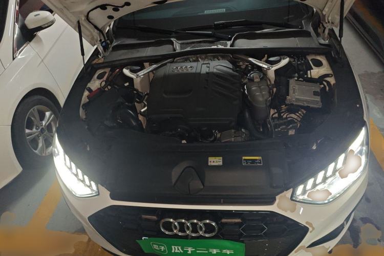 Used Audi A4L 2024 40 TFSI Luxury Dynamic Edition Engine Bay