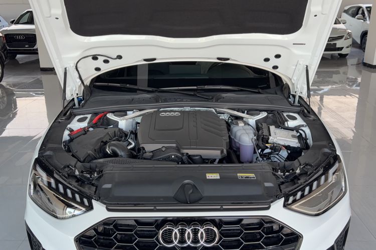 Used Audi A4L 2024 40 TFSI Luxury Dynamic Edition Engine Bay