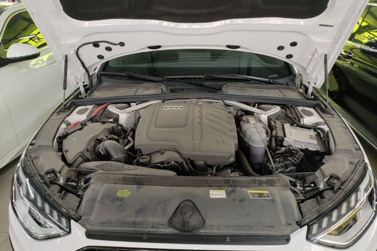 Used Audi A4L 2024 40 TFSI Luxury Dynamic Edition Engine Bay