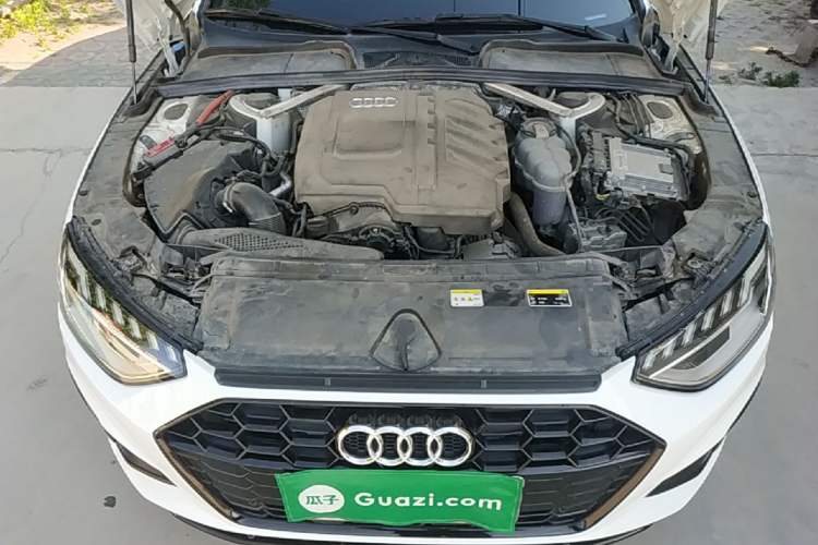 Used Audi A4L 2024 40 TFSI Luxury Dynamic Edition Engine Bay