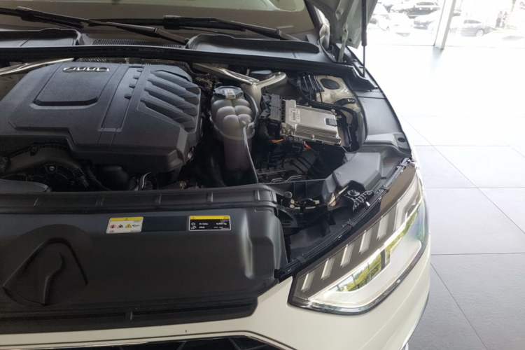 Used Audi A4L 2024 40 TFSI Fashion Dynamic Model Engine Bay Left