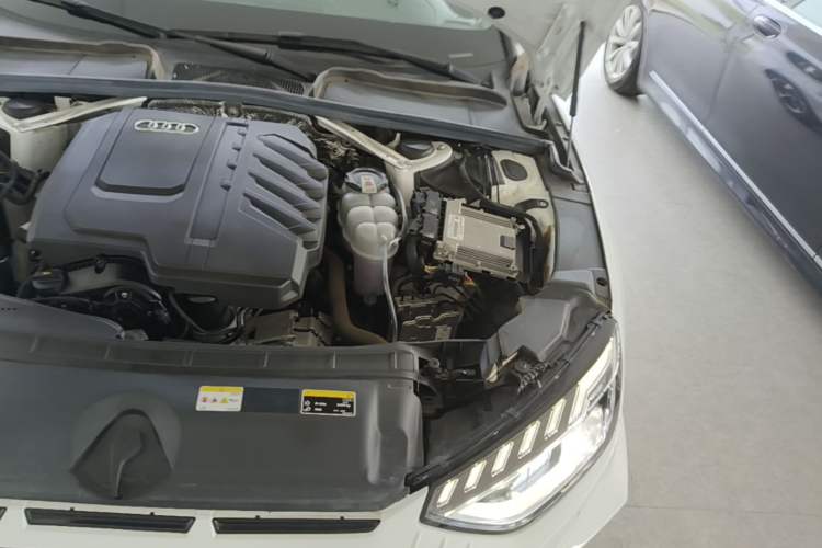 Used Audi A4L 2024 40 TFSI Fashion Dynamic Model Engine Bay Left