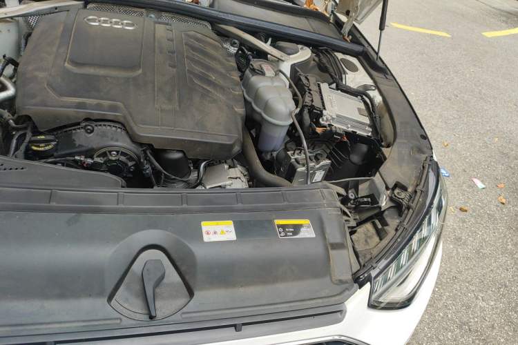 Used Audi A4L 2024 40 TFSI Fashion Dynamic Model Engine Bay Left