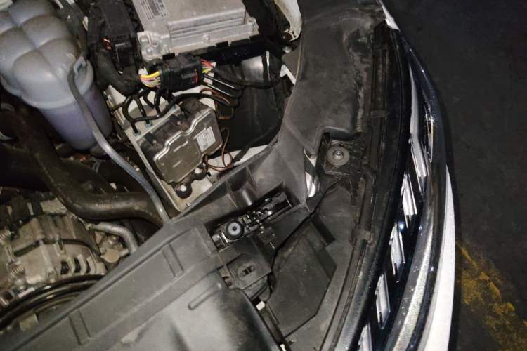 Used Audi A4L 2024 40 TFSI Fashion Dynamic Model Engine Bay Left