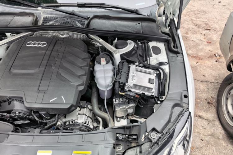 Used Audi A4L 2024 40 TFSI Fashion Dynamic Model Engine Bay Left