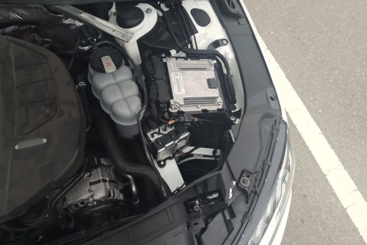 Used Audi A4L 2024 40 TFSI Fashion Dynamic Model Engine Bay Left
