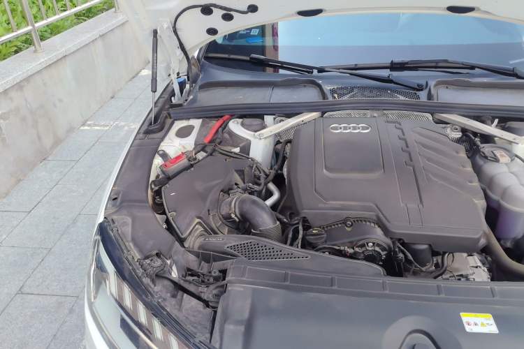 Used Audi A4L 2024 40 TFSI Fashion Dynamic Model Engine Bay Right