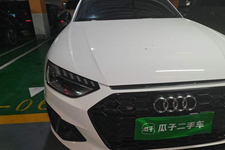 Used Audi A4L 2024 40 TFSI Luxury Dynamic Edition Engine Bay Right