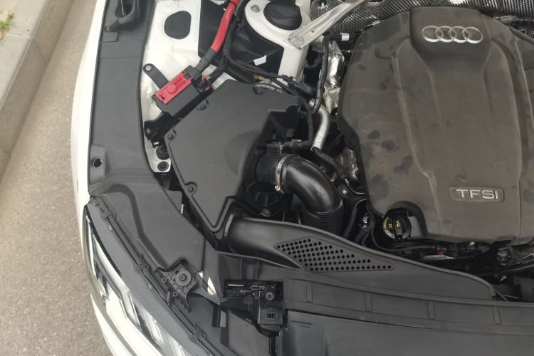 Used Audi A4L 2024 40 TFSI Fashion Dynamic Model Engine Bay Right
