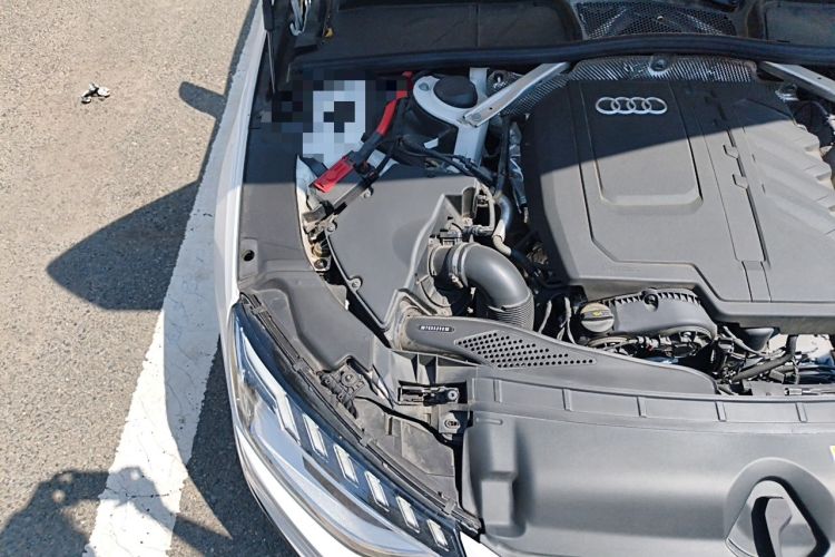 Used Audi A4L 2024 40 TFSI Luxury Dynamic Edition Engine Bay Right