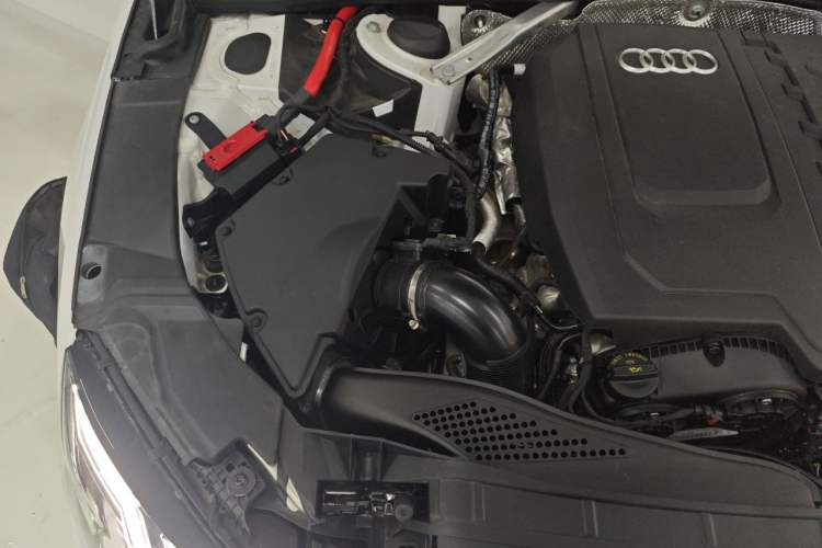 Used Audi A4L 2024 40 TFSI Fashion Dynamic Model Engine Bay Right