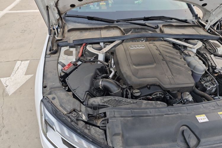 Used Audi A4L 2024 40 TFSI Fashion Dynamic Model Engine Bay Right