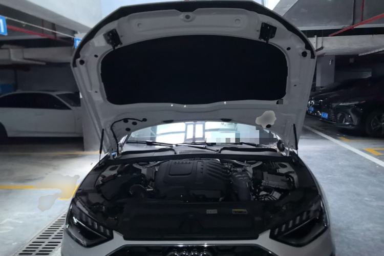 Used Audi A4L 2024 40 TFSI Fashion Dynamic Model Engine Bay