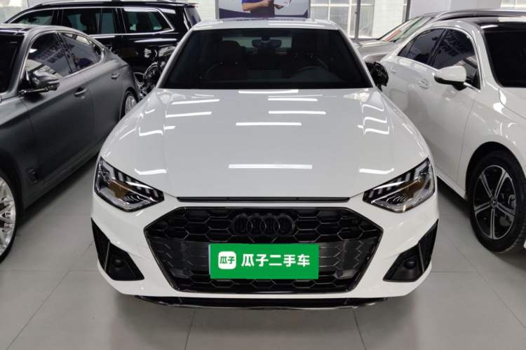 Used Audi A4L 2024 40 TFSI Luxury Dynamic Edition Exterior 1