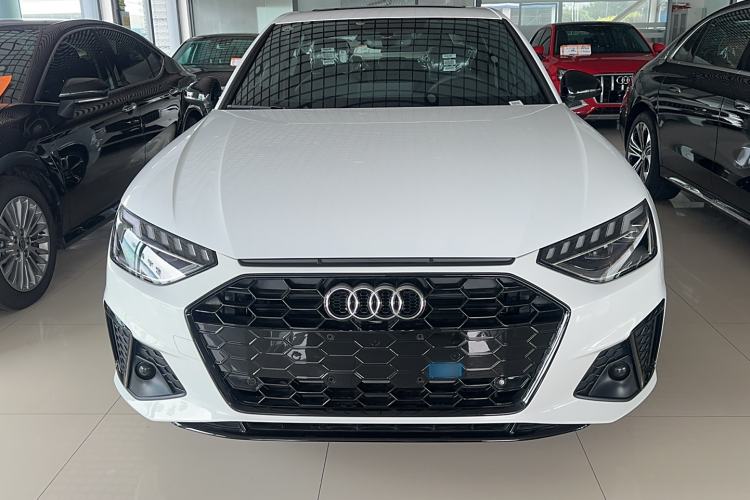Used Audi A4L 2024 40 TFSI Luxury Dynamic Edition Exterior 1