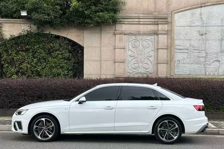 Used Audi A4L 2024 40 TFSI Fashion Dynamic Model Exterior 2