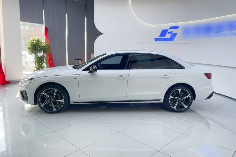 Used Audi A4L 2024 40 TFSI Luxury Dynamic Edition Exterior 2