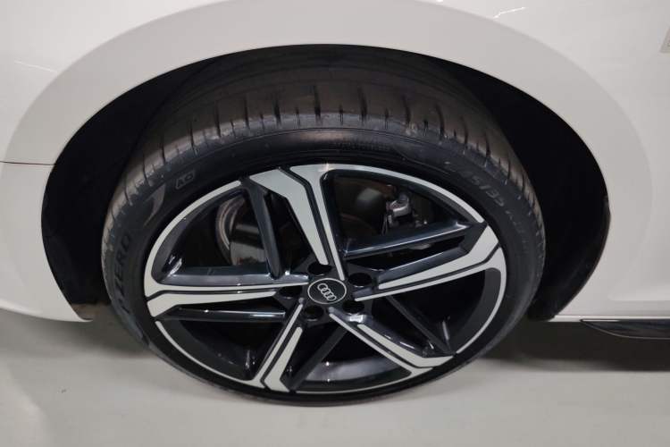Used Audi A4L 2024 40 TFSI Luxury Dynamic Edition Exterior 2