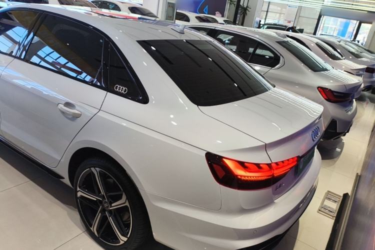 Used Audi A4L 2024 40 TFSI Luxury Dynamic Edition Exterior 2