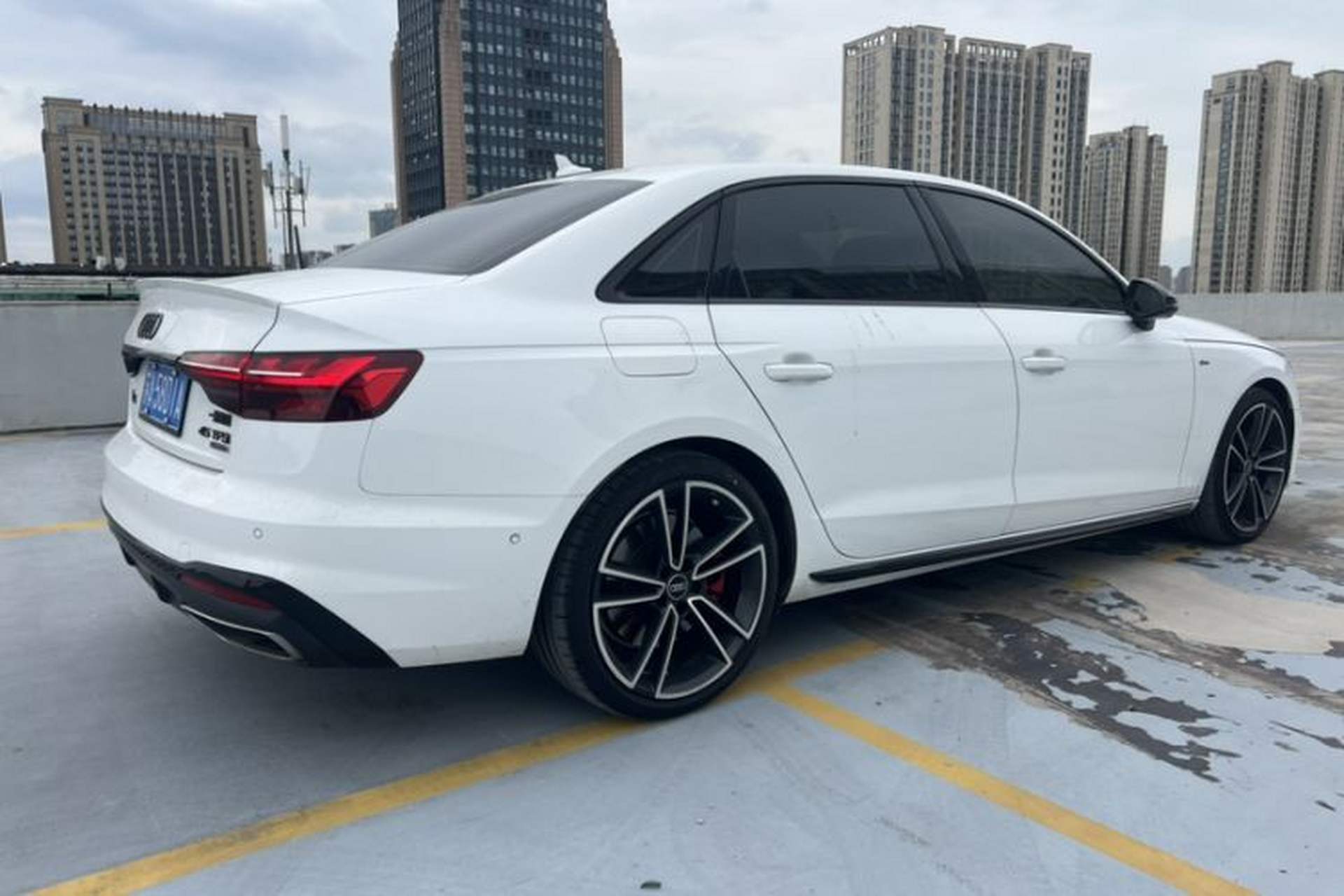 Used Audi A4L 2024 45 TFSI quattro Prestige Dynamic Edition Exterior 2