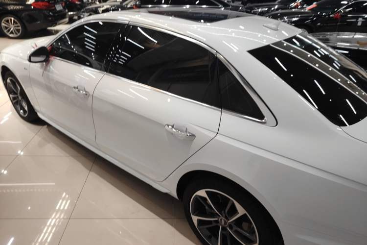 Used Audi A4L 2024 40 TFSI Fashion Dynamic Model Exterior 2
