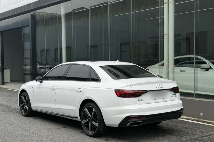 Used Audi A4L 2024 40 TFSI Luxury Dynamic Edition Exterior 2