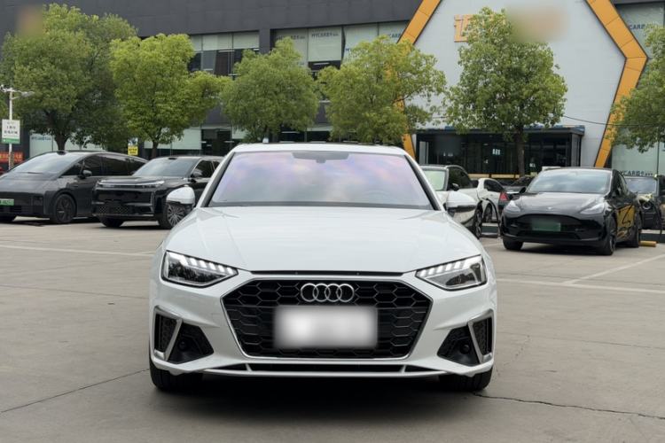 Used Audi A4L 2024 40 TFSI Fashion Dynamic Model Exterior 2