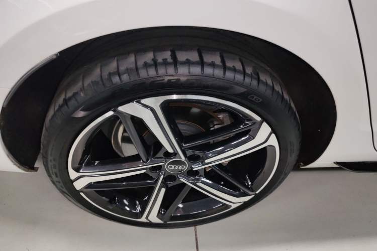 Used Audi A4L 2024 40 TFSI Luxury Dynamic Edition Exterior 3