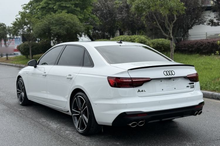Used Audi A4L 2024 45 TFSI quattro Prestige Dynamic Edition Exterior 3