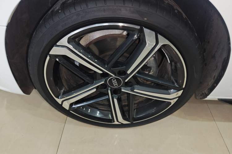 Used Audi A4L 2024 40 TFSI Luxury Dynamic Edition Exterior 4