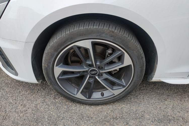 Used Audi A4L 2024 40 TFSI Fashion Dynamic Model Exterior 4