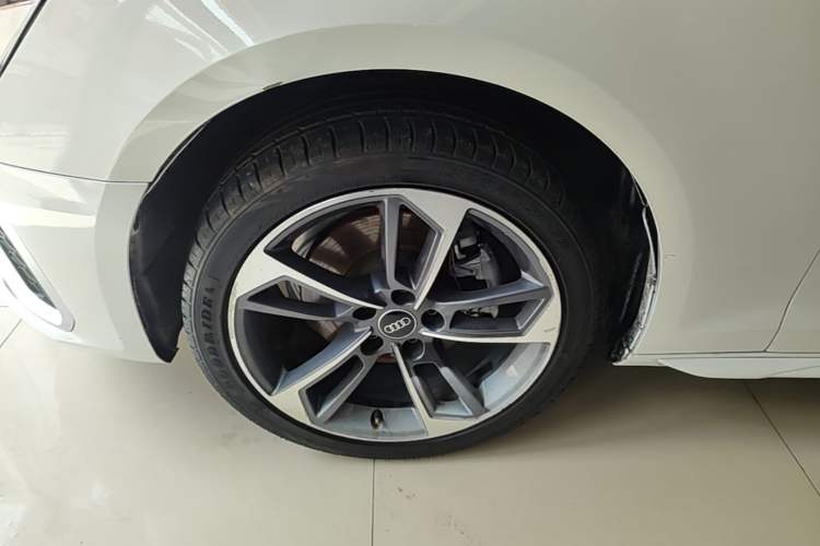 Used Audi A4L 2024 40 TFSI Fashion Dynamic Model Exterior 4