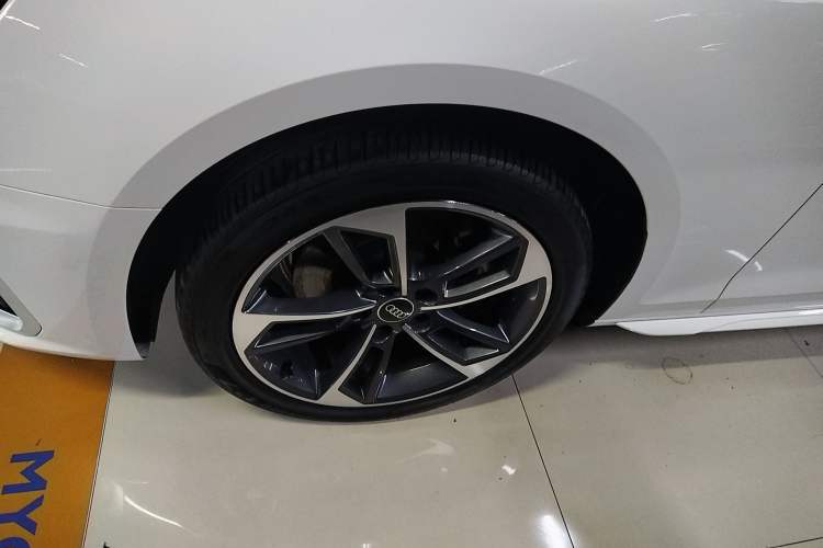 Used Audi A4L 2024 40 TFSI Fashion Dynamic Model Exterior 4