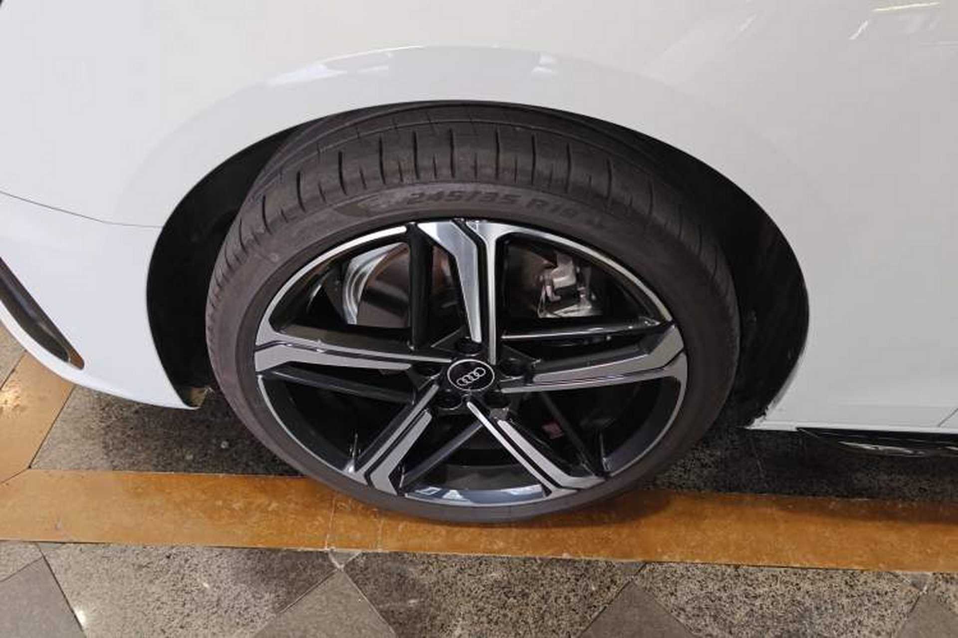 Used Audi A4L 2024 40 TFSI Luxury Dynamic Edition Exterior 4